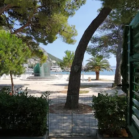 Omis Apartment On The Beach Exterior foto